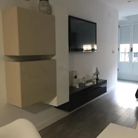 Piso En El Emblematico Barrio Antiguo De דירה