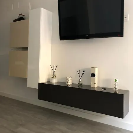 Piso En El Emblematico Barrio Antiguo De דירה *