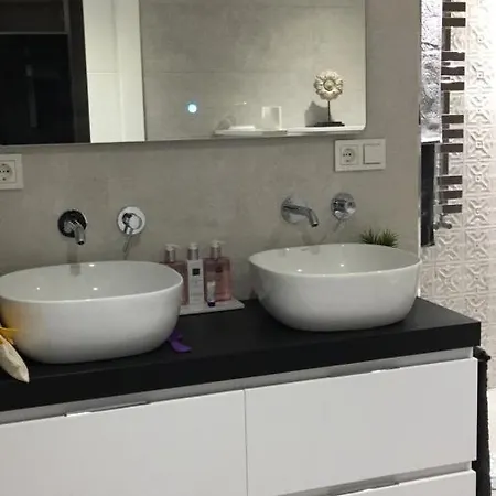 Piso En El Emblematico Barrio Antiguo De Овьедо