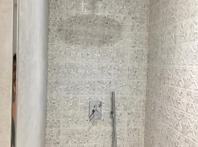 Piso En El Emblematico Barrio Antiguo De *