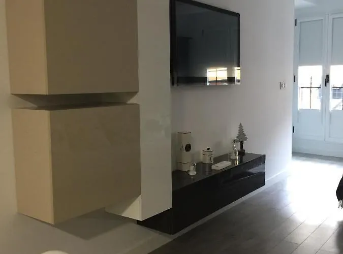 Piso En El Emblematico Barrio Antiguo De شقة