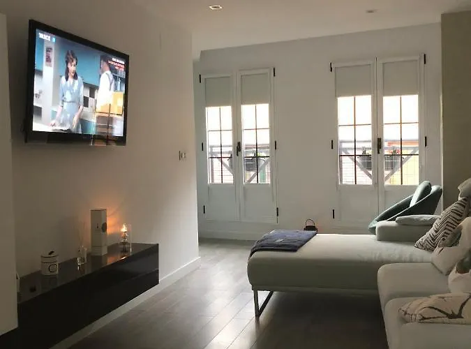 Piso En El Emblematico Barrio Antiguo De * Oviédo