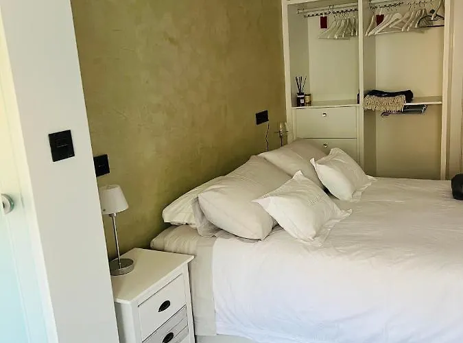 Piso En El Emblematico Barrio Antiguo De شقة اوفيدو